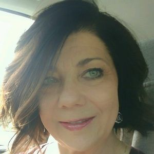 Meet your Posher, Diane